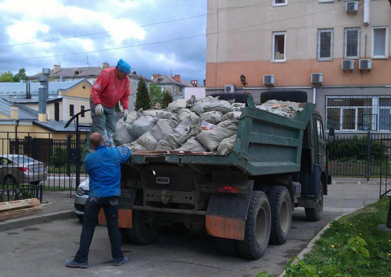 Вывоз мусора из новостройки в Череповце – ПроМусор, контейнеры, уборка и грузчики от 2146 руб