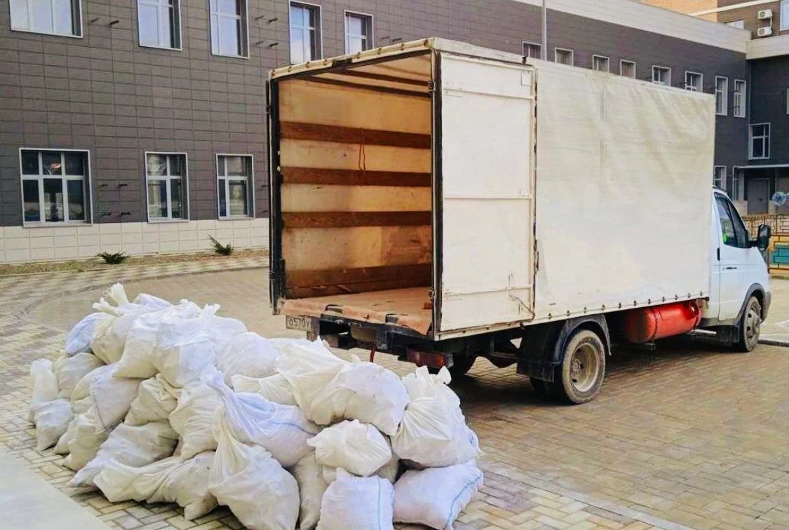 Вывоз строительного мусора из новостроек в Череповце в октябре
