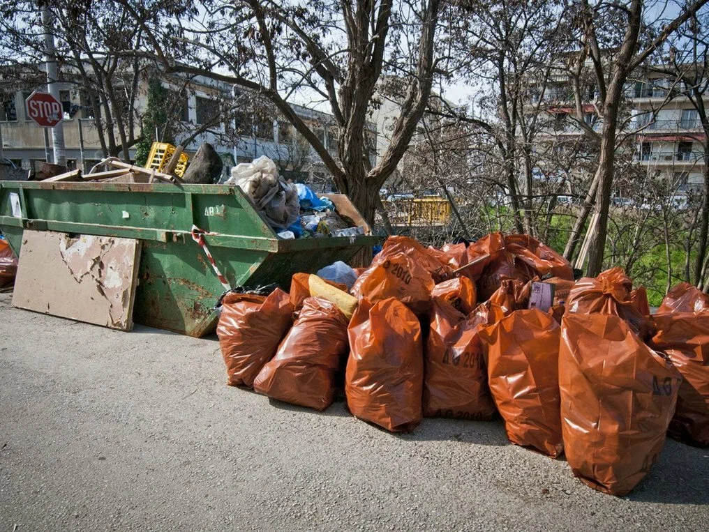Круглосуточный вывоз мусора в Череповце в октябре