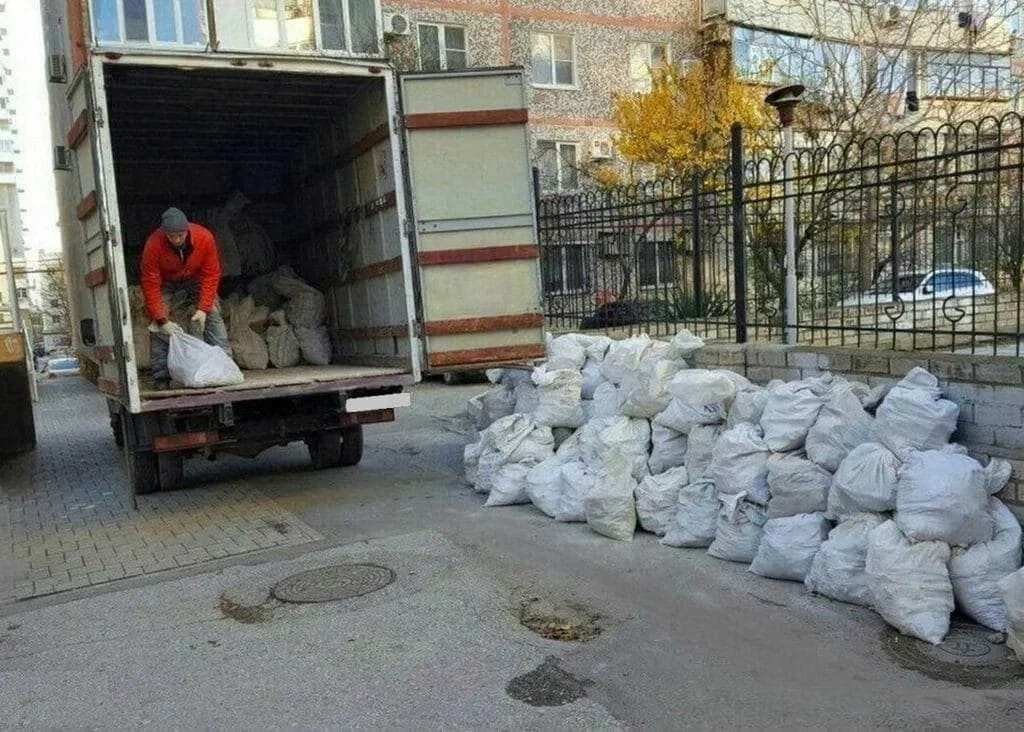 Вывоз мусора после переезда в Череповце в октябре
