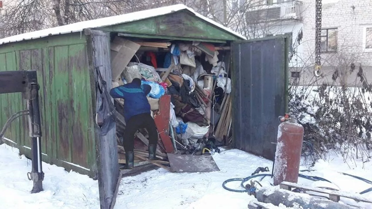 Вывоз мусора из гаража с гарантией чистоты в Череповце в октябре